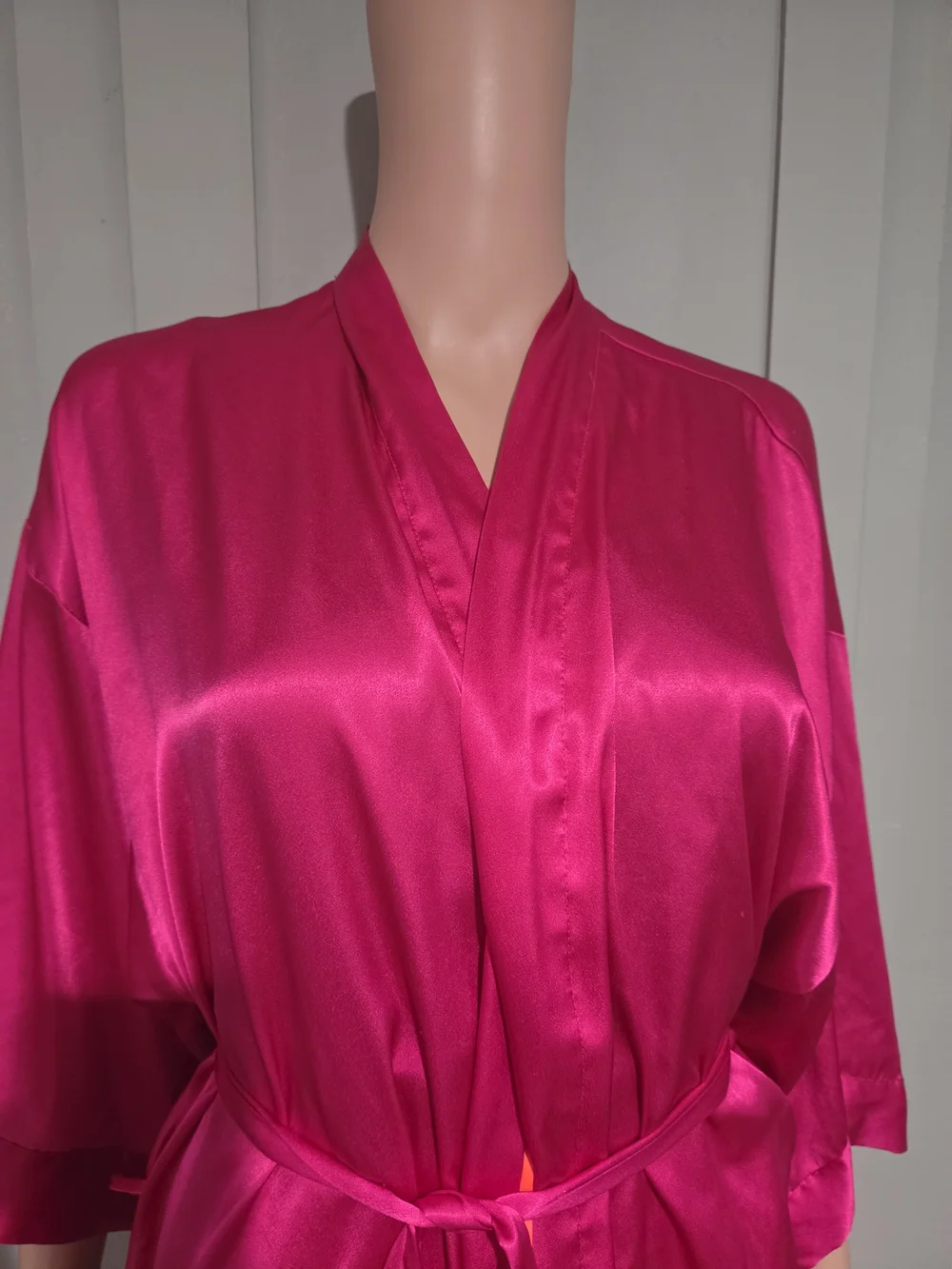 Victoria’s Secret Vintage Hot Pink Satin Kimono Robe One Size